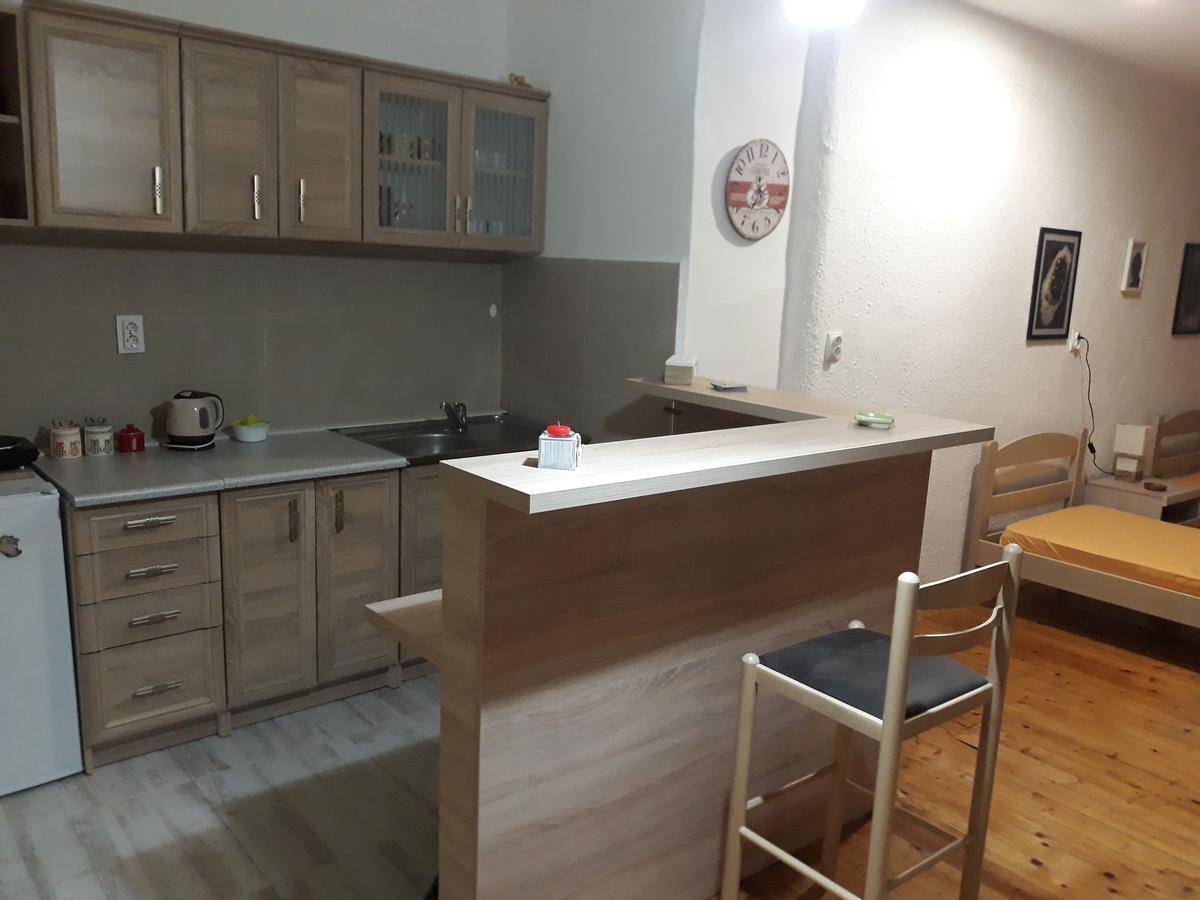 Apartman Centar Cetynia Zewnętrze zdjęcie