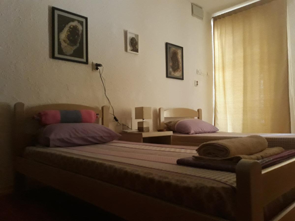 Apartman Centar Cetynia Zewnętrze zdjęcie